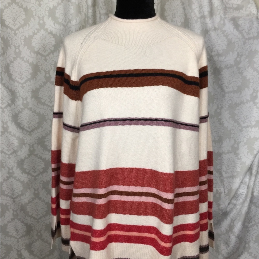 Ann Taylor Sweater NWT